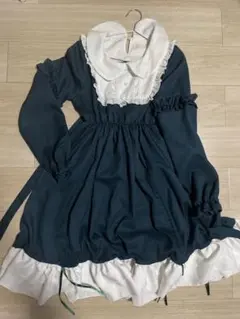 ダークグリーン フリル付きAラインドレス