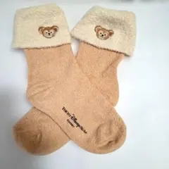 東京ディズニーシー ダッフィー刺繍 ベージュソックス