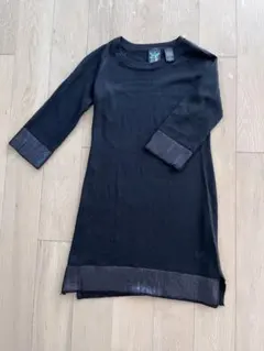 ブラックニットワンピース　スパンコール　ブラックドレス