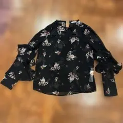 ZARA＊花柄シアートップス