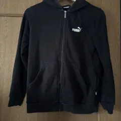PUMA ブラック パーカー フード付き