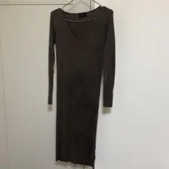 ブラウン Vネック ニットロングワンピース