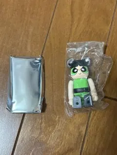BE@RBRICK series 50 パワーパフガールズ バターカップ　裏
