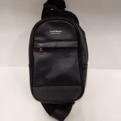 Typical Lifestyle ブラックショルダーバッグ