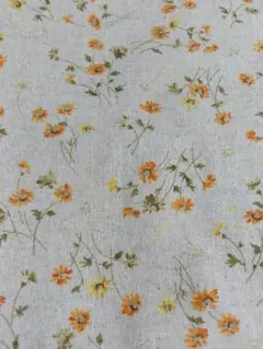 (綿麻)小花柄ナチュラルコットンリネン　110×214㎝