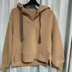 LILYBROWNパーカーのサムネイル