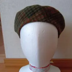 ハンドメイド　秋冬用　ベレー帽（チェック柄）５７センチ