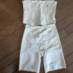 補正下着　ウエストニッパー、ロングガードルの3点セット