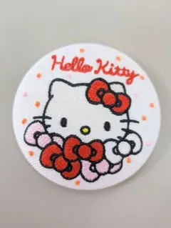 ハローキティ シークレット刺繍缶バッジ