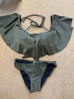 LAETITIA オリーブ フリル セパレート水着 M