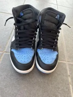 Nike Air Jordan 1 ユニバーシティブルー