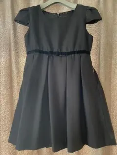 値下げ！クリーニング済み！コムサのワンピース130サイズ黒