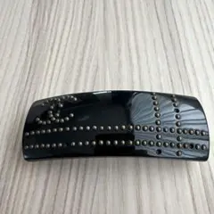CHANEL シャネル ロゴマーク入り バレッタ　黒