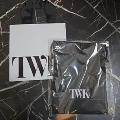 FTC 君島十和子 オリジナルトートバッグ ピンク TWKロゴ - メルカリ