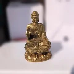 中国 古銅 チベット仏 仏像 置物 釈迦如来坐像 - メルカリ