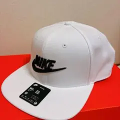 【新品】NIKEホワイト ベースボール キャップ メンズ