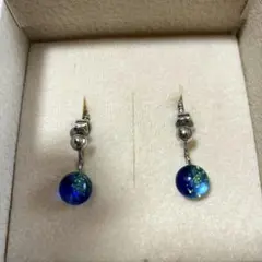 ガラス　イヤリング