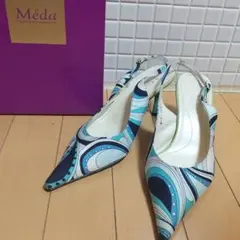 メダストラップパンプス 23.5cm