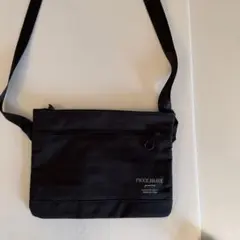 Item thumbnail for item b23b245a-7c53-4b5a-ab05-136254be348d