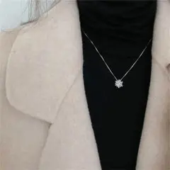 レディース 雪 結晶 ネックレス チェーン シルバー 冬 スノーフレーク 雪片のサムネイル
