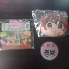 キヨくじ もちもちビーズクッションキーホルダー、アクリルバッジ、ショップアクキー