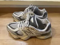New Balance 9060 スニーカーのサムネイル
