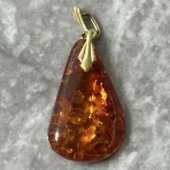 【綺麗】琥珀 ペンダントのサムネイル