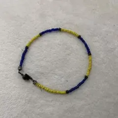 青と黄色のビーズブレスレット