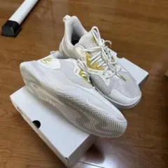 [美品]Under Armour Curry 3 HOVR