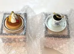 コメダ珈琲店　一番くじ　E賞　ミニフィギュアチャーム　２点セット