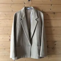 カルバン・クライン　ベージュジャケット