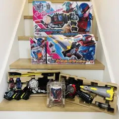 仮面ライダービルド変身ベルトDXビルドドライバー&フルボトルホルダー ＋α