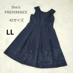 極美品！シーズ she's パーティドレス 総柄 バラ ネイビー サテン 大きめ