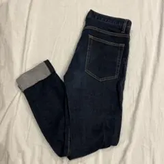 GU スキニーパンツ　デニム　ジーンズ