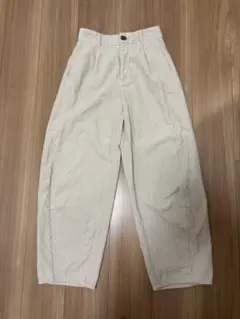 【GU】コーデュロイ カジュアル パンツ ホワイト Sサイズ ウエスト62cm