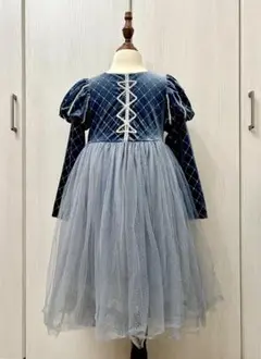 アナと雪の女王 プリンセスドレス エルサドレス　サイズ　130ぐらい