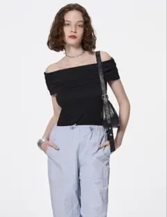 GU オフショルダーT BLACK Sサイズ
