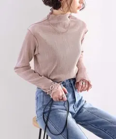 classicalelf 上品な光沢感。2wayメロープリーツハイネックトップス