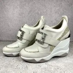 【美品】＋diana ヒールアップスニーカー ウエッジソール ビジュー 軽量