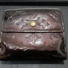 837 ルイヴィトン ヴェルニ モノグラム パテント エナメル がま口 折り財布 837 ルイヴィトン ヴェルニ モノグラム パテント エナメル がま口 折り