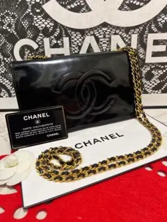 CHANEL チェーンショルダーバッグ ブラック ビンテージ物でかロゴ 