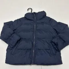 ネイビー ダウンコート ユニクロ