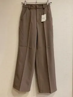 【美品】GRL センタープレスストレートパンツ S