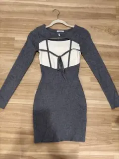 LIP SERVLCE デコルテオープンバイカラーリボンニットワンピース