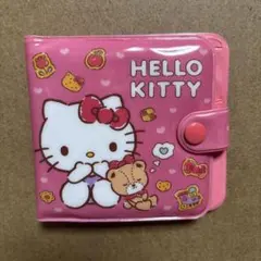 未使用　HELLO KITTY ビニールピンク財布　キティちゃん