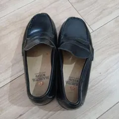 HARITA Kids ブラック ローファー