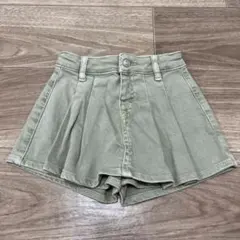ZARA オリーブグリーン プリーツ ショートパンツ 92cm