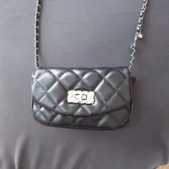 ブラック♡キルティングショルダーバッグ