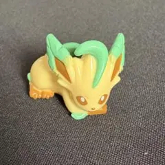 【リーフィア】びっくら？たまご　イーブイフレンズ　フィギュア