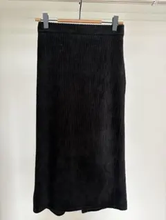 GU ブラック コーデュロイ タイトスカート